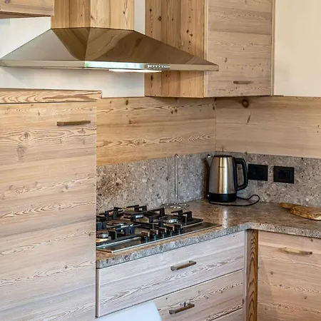 Chalet Civetta 펜션 *
