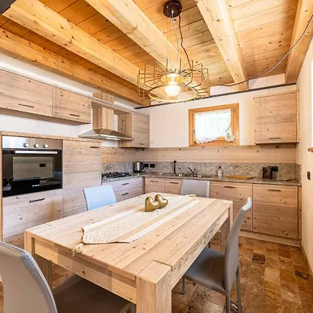 Chalet Civetta 펜션 *